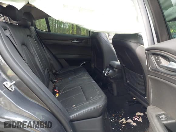 ✅ 2018 Alfa Romeo Stelvio Ti • VIN: ZASFAKBN9J7B90506 • Lot: 42019522. Listed on IAAI with 80,381 mi. Free auction sales archive from the USA and detailed vehicle history report at DreamBid. Image 8.