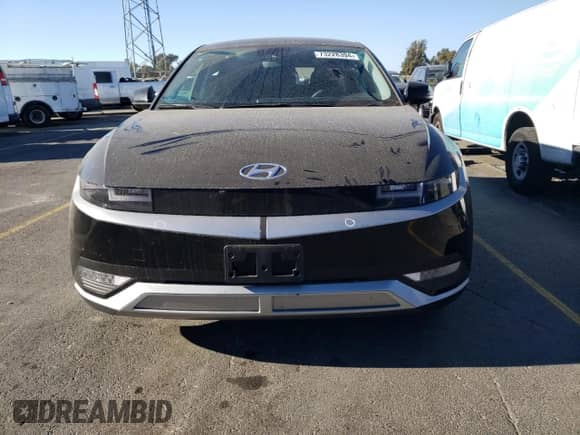 2024 Hyundai Ioniq 5 SE z VIN KM8KM4DE4RU290075, wystawiony jako Copart lot #73228394 z przebiegiem 3 174 mil mil oraz Szkoda całkowita • Salvage title. Historia ofert i sprzedaży dostępna na DreamBid. Obrazek 5.