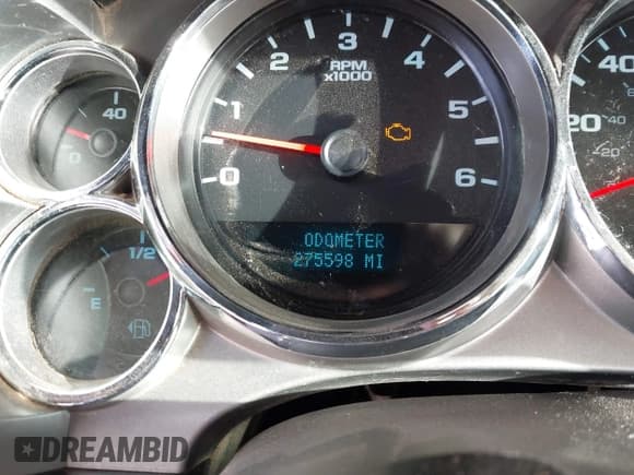 ✅ 2008 Chevrolet Silverado 2500HD LTZ • VIN: 1GCHK23K08F210631 • Лот: 43558042. Опубликован ранее на IAAI с пробегом 275 598 миль. Бесплатный доступ к архиву аукционных продаж из США и подробный отчёт об истории автомобиля на DreamBid. Изображение 15.