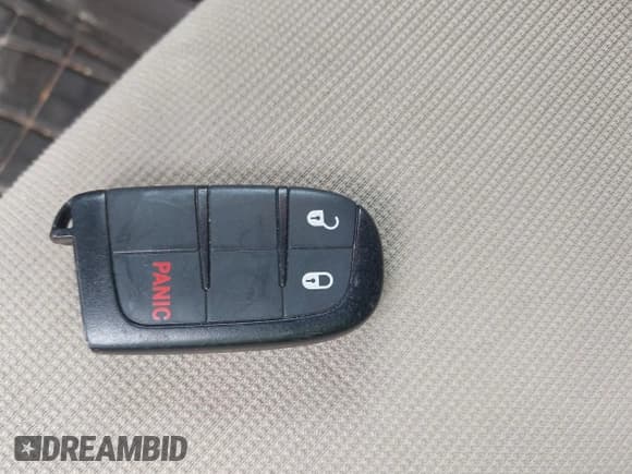 ✅ 2015 Jeep Grand Cherokee Laredo • VIN: 1C4RJEAG5FC143806 • Lot: 42386862. Listed on IAAI with 146,988 mi. Free auction sales archive from the USA and detailed vehicle history report at DreamBid. Image 11.