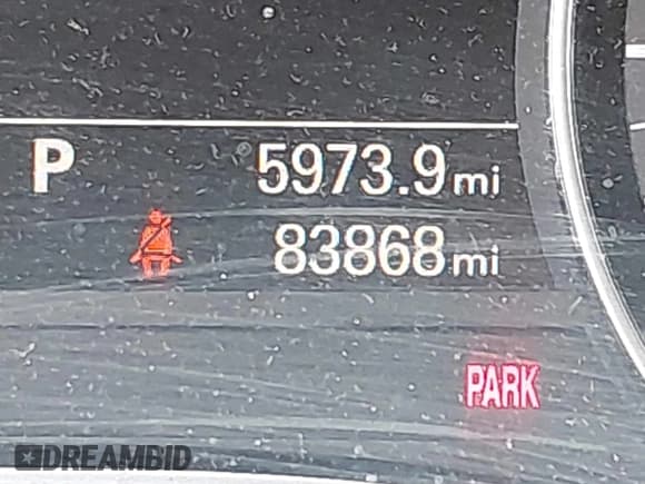 ✅ 2015 Audi A7 Prestige • VIN: WAU2GAFC8FN050259 • Lot: 42359535. Wystawiony na IAAI z przebiegiem 83 868 mil. Bezpłatny archiwum sprzedaży aukcyjnych z USA i szczegółowy raport historii pojazdu na DreamBid. Zdjęcie 15.