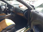 ✅ 2020 Dodge Challenger R/T 50th Anniversary • VIN: 2C3CDZBT6LH236881 • Lot: 42863407. Wystawiony na IAAI z przebiegiem 31 133 mil. Bezpłatny archiwum sprzedaży aukcyjnych z USA i szczegółowy raport historii pojazdu na DreamBid. Zdjęcie 5.