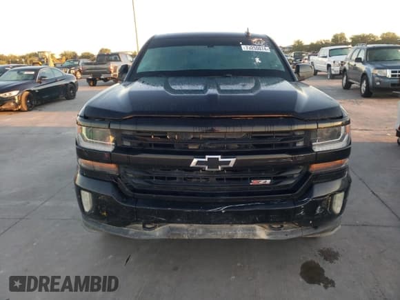 ✅ 2017 Chevrolet Silverado 1500 LT • VIN: 1GCVKREC0HZ233262 • Лот: 73255074. Опубликован ранее на Copart с пробегом Не указан. Бесплатный доступ к архиву аукционных продаж из США и подробный отчёт об истории автомобиля на DreamBid. Изображение 5.
