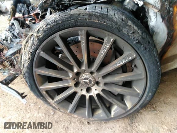 ✅ 2019 Mercedes-Benz C 300 • VIN: WDDWK8DBXKF871024 • Lot: 33052122. Listed on IAAI with Not provided. Free auction sales archive from the USA and detailed vehicle history report at DreamBid. Image 11.