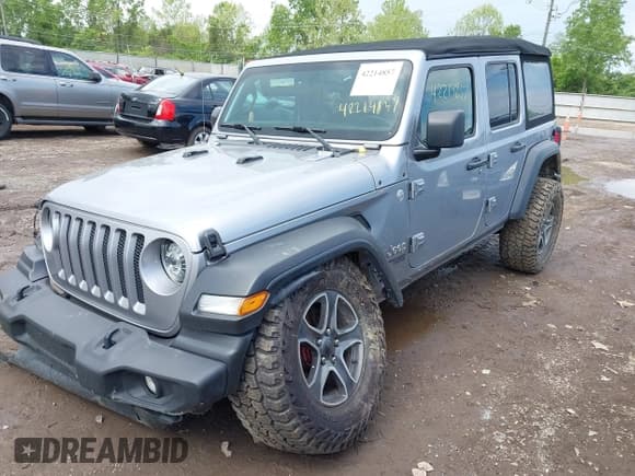 ✅ 2021 Jeep Wrangler Unlimited Sport S • VIN: 1C4HJXDGXMW523092 • Лот: 42214857. Опубликован ранее на IAAI с пробегом 76 169 миль. Бесплатный доступ к архиву аукционных продаж из США и подробный отчёт об истории автомобиля на DreamBid. Изображение 18.
