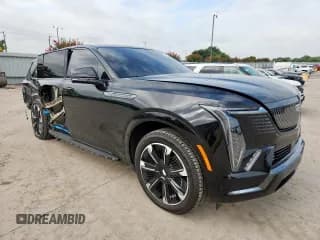 ✅ 2025 Cadillac ESCALADE IQ • VIN: 1GYTEEKL7SU100315 • Lot: 64686955. Wystawiony na Copart z przebiegiem 3 564 mil. Bezpłatny archiwum sprzedaży aukcyjnych z USA i szczegółowy raport historii pojazdu na DreamBid. Zdjęcie 4.