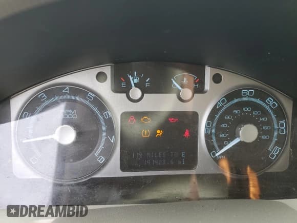 ✅ 2010 Mercury Mariner Premier • VIN: 4M2CN8HG2AKJ03385 • Lot: 66471005. Listed on Copart with 141,423 mi. Free auction sales archive from the USA and detailed vehicle history report at DreamBid. Image 9.