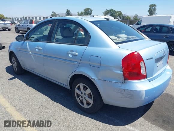 ✅ 2011 Hyundai Accent GLS • VIN: KMHCN4AC4BU616032 • Лот: 42518504. Опубликован ранее на IAAI с пробегом 263 737 миль. Бесплатный доступ к архиву аукционных продаж из США и подробный отчёт об истории автомобиля на DreamBid. Изображение 3.