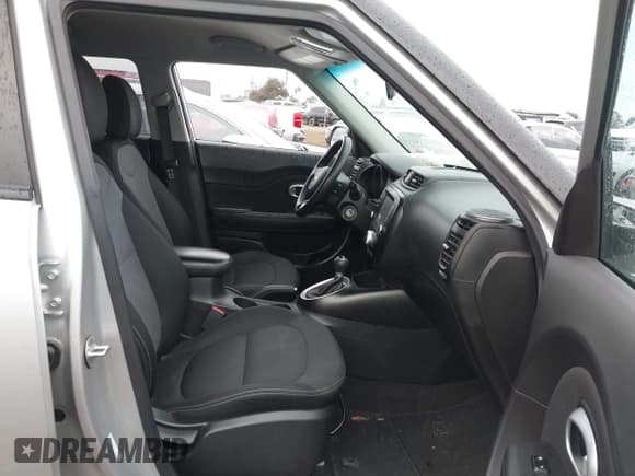 ✅ 2018 Kia Soul + • VIN: KNDJP3A51J7585949 • Lot: 43715585. Listed on IAAI with 93,576 mi. Free auction sales archive from the USA and detailed vehicle history report at DreamBid. Image 5.