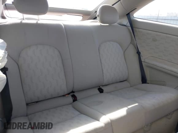 ✅ 2003 Mercedes-Benz C 230 Kompressor • VIN: WDBRN40J33A436234 • Lot: 43663196. Wystawiony na IAAI z przebiegiem 120 051 mil. Bezpłatny archiwum sprzedaży aukcyjnych z USA i szczegółowy raport historii pojazdu na DreamBid. Zdjęcie 8.