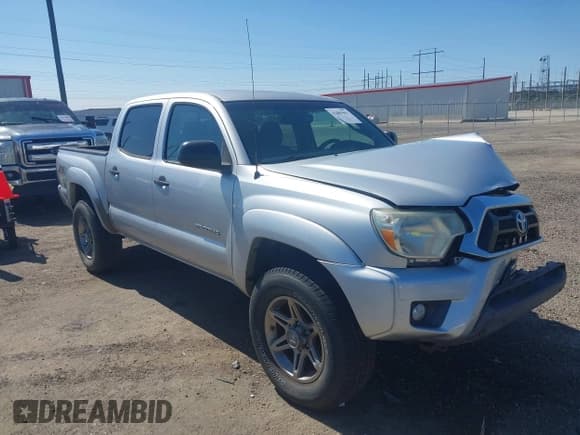 ✅ 2012 Toyota Tacoma PreRunner • VIN: 5TFJU4GN4CX027232 • Lot: 43481941. Listed on IAAI with 181,662 mi. Free auction sales archive from the USA and detailed vehicle history report at DreamBid. Image 1.