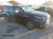 ✅ 2023 Toyota Highlander Limited • VIN: 5TDKDRAH1PS030332 • Lot: 43562432. Listed on IAAI with 44,461 mi. Free auction sales archive from the USA and detailed vehicle history report at DreamBid. Image 1.