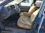 ✅ 1998 Ford Crown Victoria Police • VIN: 2FAFP71W5WX174213 • Lot: 87191094. Listed on Copart with 288,723 mi. Free auction sales archive from the USA and detailed vehicle history report at DreamBid. Image 7.