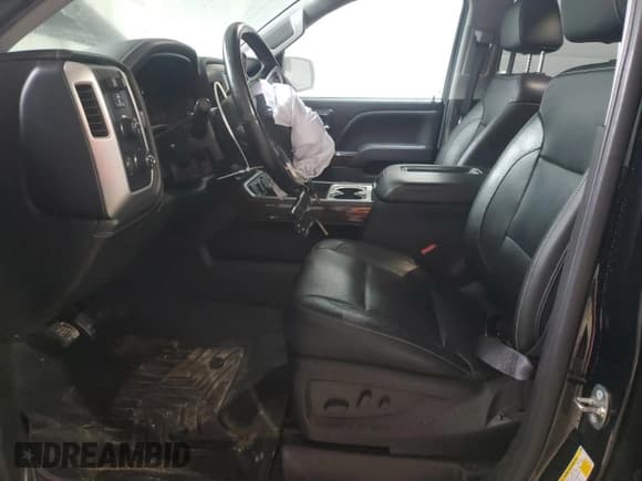 ✅ 2018 GMC Sierra 1500 SLT • VIN: 3GTU2NEC3JG244346 • Lot: 56448325. Wystawiony na Copart z przebiegiem 172 535 mil. Bezpłatny archiwum sprzedaży aukcyjnych z USA i szczegółowy raport historii pojazdu na DreamBid. Zdjęcie 7.