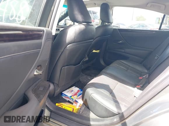 ✅ 2020 Lexus ES 350 Luxury • VIN: 58AEZ1B10LU053600 • Lot: 41966488. Wystawiony na IAAI z przebiegiem 12 328 mil. Bezpłatny archiwum sprzedaży aukcyjnych z USA i szczegółowy raport historii pojazdu na DreamBid. Zdjęcie 8.