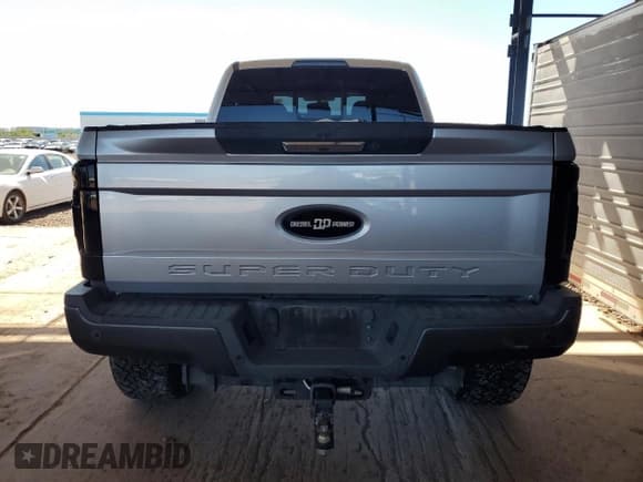 ✅ 2017 Ford F-250 Lariat • VIN: 1FT7W2BTXHED31571 • Lot: 85942375. Wystawiony na Copart z przebiegiem 45 093 mil. Bezpłatny archiwum sprzedaży aukcyjnych z USA i szczegółowy raport historii pojazdu na DreamBid. Zdjęcie 6.