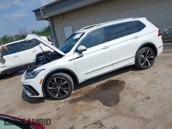 ✅ 2022 Volkswagen Tiguan SEL R-Line • VIN: 3VV4B7AX5NM037874 • Лот: 42653835. Опубликован ранее на IAAI с пробегом 68 506 миль. Бесплатный доступ к архиву аукционных продаж из США и подробный отчёт об истории автомобиля на DreamBid. Изображение 18.