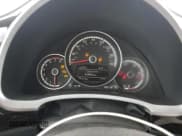 ✅ 2014 Volkswagen Beetle 1.8T • VIN: 3VW517AT7EM823207 • Lot: 70233035. Wystawiony na Copart z przebiegiem 169 555 mil. Bezpłatny archiwum sprzedaży aukcyjnych z USA i szczegółowy raport historii pojazdu na DreamBid. Zdjęcie 9.