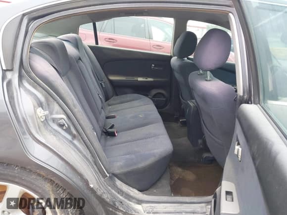 ✅ 2005 Nissan Altima SE • VIN: 1N4BL11D95N489361 • Lot: 42747321. Wystawiony na IAAI z przebiegiem 123 113 mil. Bezpłatny archiwum sprzedaży aukcyjnych z USA i szczegółowy raport historii pojazdu na DreamBid. Zdjęcie 8.