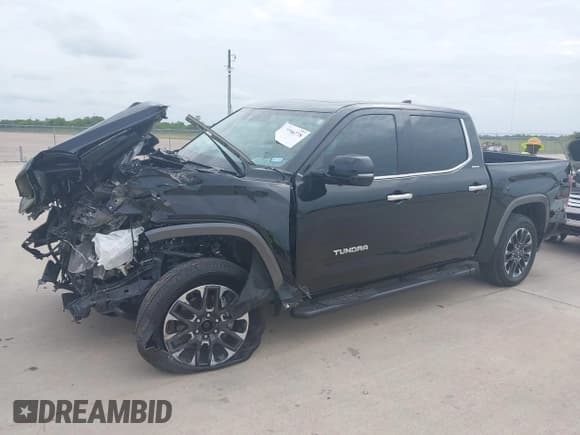 ✅ 2025 Toyota Tundra Limited • VIN: 5TFJA5DB9SX242919 • Lot: 42756778. Listed on IAAI with 9,180 mi. Free auction sales archive from the USA and detailed vehicle history report at DreamBid. Image 2.