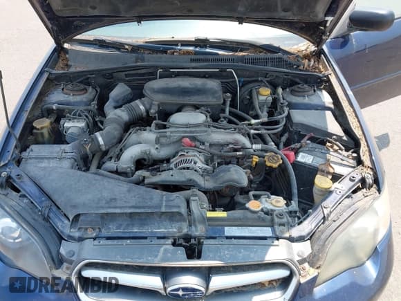 ✅ 2005 Subaru Legacy Limited • VIN: 4S3BL626557227705 • Lot: 42467976. Wystawiony na IAAI z przebiegiem 178 981 mil. Bezpłatny archiwum sprzedaży aukcyjnych z USA i szczegółowy raport historii pojazdu na DreamBid. Zdjęcie 10.