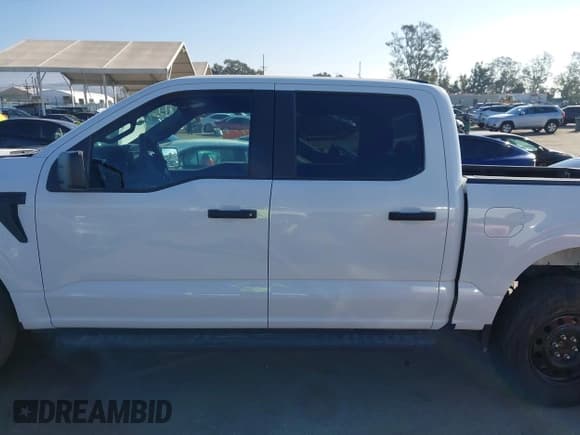 ✅ 2024 Ford F-150 STX • VIN: 1FTEW2LP9RKE56279 • Лот: 43642800. Опубликован ранее на IAAI с пробегом 4 797 миль. Бесплатный доступ к архиву аукционных продаж из США и подробный отчёт об истории автомобиля на DreamBid. Изображение 14.