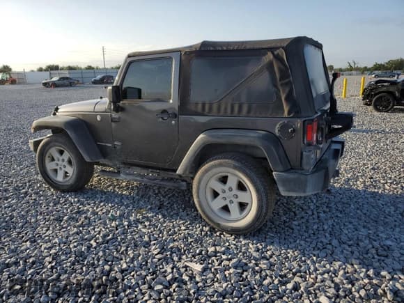 ✅ 2018 Jeep Wrangler Willys Wheeler W • VIN: 1C4AJWAGXJL852498 • Lot: 52866945. Listed on Copart with 90,515 mi. Free auction sales archive from the USA and detailed vehicle history report at DreamBid. Image 2.
