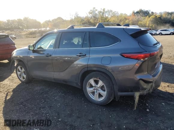 ✅ 2023 Toyota Highlander XLE • VIN: 5TDKDRBHXPS519424 • Lot: 89727735. Listed on Copart with 81,460 mi. Free auction sales archive from the USA and detailed vehicle history report at DreamBid. Image 2.