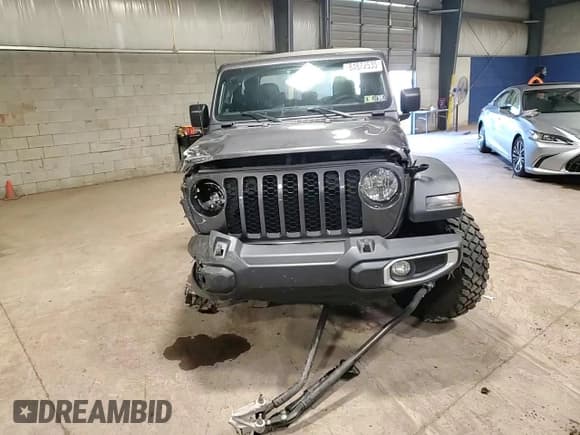 ✅ 2023 Jeep Gladiator Willys • VIN: 1C6HJTAG3PL574167 • Lot: 84872535. Wystawiony na Copart z przebiegiem 16 473 mil. Bezpłatny archiwum sprzedaży aukcyjnych z USA i szczegółowy raport historii pojazdu na DreamBid. Zdjęcie 15.