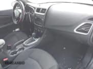 ✅ 2014 Dodge Avenger SE • VIN: 1C3CDZAB3EN233665 • Lot: 41390785. Wystawiony na IAAI z przebiegiem 128 193 mil. Bezpłatny archiwum sprzedaży aukcyjnych z USA i szczegółowy raport historii pojazdu na DreamBid. Zdjęcie 5.