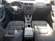 ✅ 2015 Volkswagen Jetta SE • VIN: 3VWD07AJ4FM245159 • Lot: 71304035. Wystawiony na Copart z przebiegiem 165 313 mil. Bezpłatny archiwum sprzedaży aukcyjnych z USA i szczegółowy raport historii pojazdu na DreamBid. Zdjęcie 8.