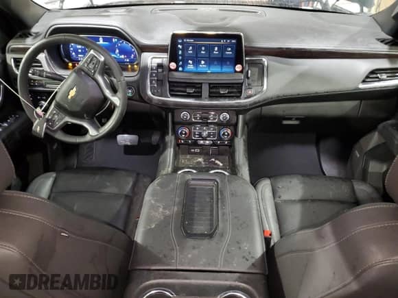 2024 Chevrolet Tahoe LT z VIN 1GNSKNKD5RR242413, wystawiony jako Copart lot #88627415 z przebiegiem 26 352 mil mil oraz Czysty tytuł • Clean title. Historia ofert i sprzedaży dostępna na DreamBid. Obrazek 8.