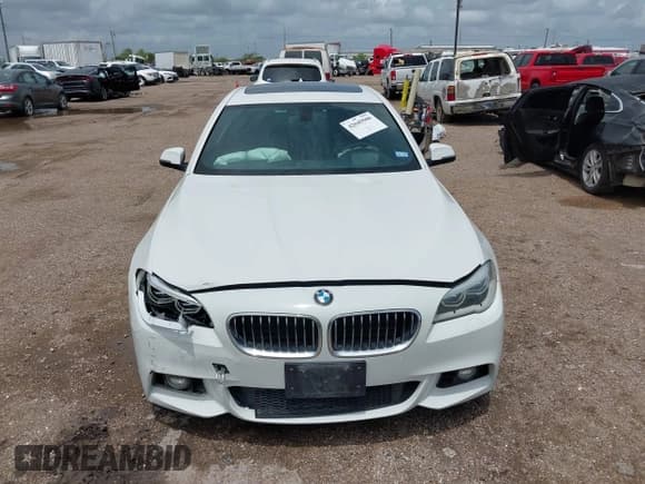 ✅ 2014 BMW 5 Series 535i • VIN: WBA5B1C51ED481211 • Lot: 42649588. Listed on IAAI with 97,920 mi. Free auction sales archive from the USA and detailed vehicle history report at DreamBid. Image 12.