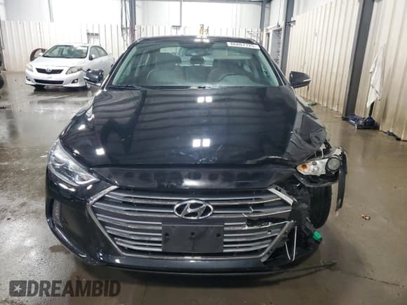 ✅ 2017 Hyundai Elantra SE • VIN: KMHD84LF3HU355133 • Lot: 86807725. Wystawiony na Copart z przebiegiem 114 578 mil. Bezpłatny archiwum sprzedaży aukcyjnych z USA i szczegółowy raport historii pojazdu na DreamBid. Zdjęcie 5.