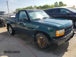 1993 Dodge Dakota S z VIN 1B7FL26XXPS190311, wystawiony jako Copart lot #61267885 z przebiegiem 101 207 mil mil oraz Szkoda całkowita • Salvage title. Historia ofert i sprzedaży dostępna na DreamBid. Obrazek 4.