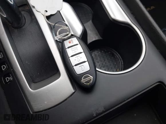 ✅ 2016 Nissan Altima S • VIN: 1N4AL3AP0GC168213 • Lot: 43833206. Listed on IAAI with 107,884 mi. Free auction sales archive from the USA and detailed vehicle history report at DreamBid. Image 11.