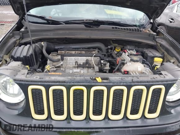 ✅ 2017 Jeep Renegade Sport • VIN: ZACCJBAB9HPF85169 • Лот: 42436578. Опубликован ранее на IAAI с пробегом Не указан. Бесплатный доступ к архиву аукционных продаж из США и подробный отчёт об истории автомобиля на DreamBid. Изображение 10.