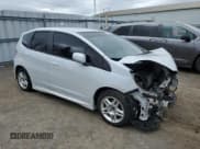 ✅ 2009 Honda Fit • VIN: JHMGE87579S803694 • Лот: 52589325. Опубликован ранее на Copart с пробегом 238 084 миль. Бесплатный доступ к архиву аукционных продаж из США и подробный отчёт об истории автомобиля на DreamBid. Изображение 4.
