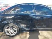 ✅ 2013 Mercedes-Benz C 300 Luxury • VIN: WDDGF8AB3DR293010 • Lot: 43534964. Wystawiony na IAAI z przebiegiem 71 040 mil. Bezpłatny archiwum sprzedaży aukcyjnych z USA i szczegółowy raport historii pojazdu na DreamBid. Zdjęcie 6.