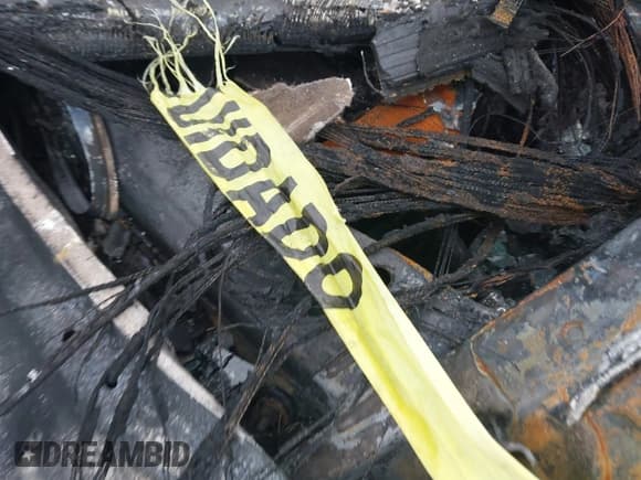 ✅ 2020 Mercedes-Benz CLS 53 S AMG • VIN: WDD2J6BB6LA051269 • Лот: 42247127. Опубликован ранее на IAAI с пробегом Не указан. Бесплатный доступ к архиву аукционных продаж из США и подробный отчёт об истории автомобиля на DreamBid. Изображение 9.