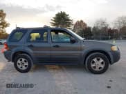 ✅ 2002 Ford Escape XLT Choice • VIN: 1FMYU03112KE00910 • Lot: 43698982. Listed on IAAI with 182,906 mi. Free auction sales archive from the USA and detailed vehicle history report at DreamBid. Image 13.