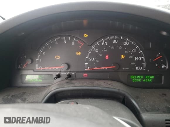 ✅ 2001 Lincoln LS • VIN: 1LNHM87A41Y693383 • Lot: 82207115. Wystawiony na Copart z przebiegiem 112 290 mil. Bezpłatny archiwum sprzedaży aukcyjnych z USA i szczegółowy raport historii pojazdu na DreamBid. Zdjęcie 9.