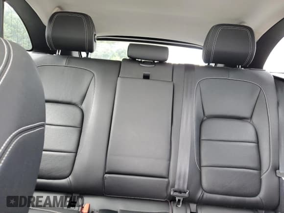 ✅ 2018 Jaguar F-Pace 30t R-Sport • VIN: SADCL2GX8JA286876 • Lot: 58038045. Wystawiony na Copart z przebiegiem 83 864 mil. Bezpłatny archiwum sprzedaży aukcyjnych z USA i szczegółowy raport historii pojazdu na DreamBid. Zdjęcie 10.