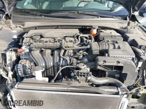 2022 Hyundai Elantra SEL with VIN 5NPLM4AG1NH054440, listed as a IAAI auction lot 41473308 with 39,064 mi miles and . Bid and sale history available at DreamBid. Image 10.