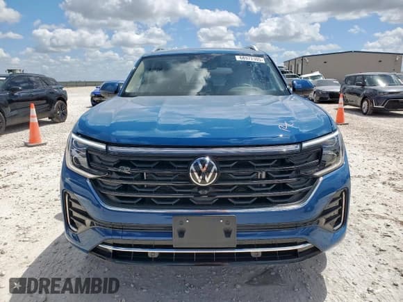 ✅ 2025 Volkswagen Atlas SEL Premium R-Line • VIN: 1V2FR2CA2SC561378 • Lot: 68972005. Wystawiony na Copart z przebiegiem 655 mil. Bezpłatny archiwum sprzedaży aukcyjnych z USA i szczegółowy raport historii pojazdu na DreamBid. Zdjęcie 5.