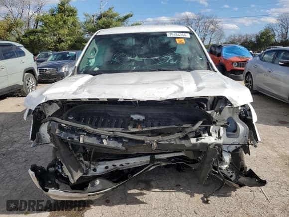 ✅ 2022 GMC Sierra 1500 • VIN: 3GTNUAED8NG509977 • Lot: 79484364. Wystawiony na Copart z przebiegiem Nie podano. Bezpłatny archiwum sprzedaży aukcyjnych z USA i szczegółowy raport historii pojazdu na DreamBid. Zdjęcie 5.