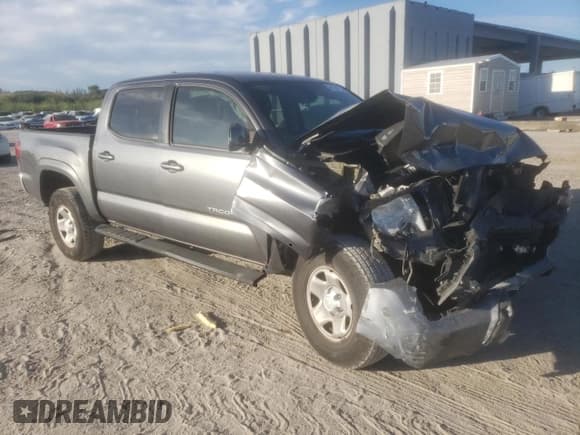 ✅ 2019 Toyota Tacoma SR5 • VIN: 5TFAX5GN3KX140441 • Lot: 91330725. Listed on Copart with 184,568 mi. Free auction sales archive from the USA and detailed vehicle history report at DreamBid. Image 4.
