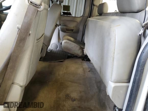 ✅ 2013 Chevrolet Silverado 2500HD LTZ • VIN: 1GC2KYC85DZ145300 • Лот: 52745135. Опубликован ранее на Copart с пробегом Не указан. Бесплатный доступ к архиву аукционных продаж из США и подробный отчёт об истории автомобиля на DreamBid. Изображение 10.