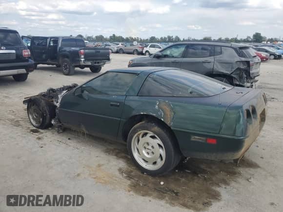 1994 Chevrolet Corvette с VIN 1G1YY22P4R5100564, выставлен на аукционе Copart как лот 72007464 с пробегом Не указан миль и Списание • Salvage title. История ставок и продаж доступна на DreamBid. Изображение 2.