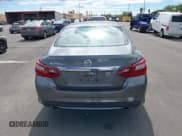 ✅ 2018 Nissan Altima SR • VIN: 1N4AL3AP6JC117452 • Lot: 42985848. Listed on IAAI with 27,023 mi. Free auction sales archive from the USA and detailed vehicle history report at DreamBid. Image 17.